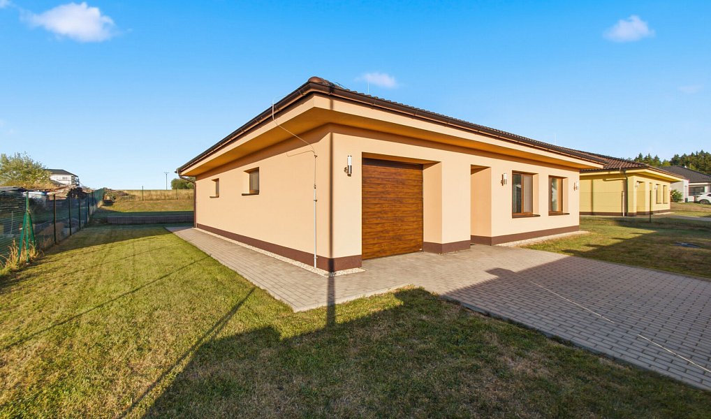 Prodej domu 128 m² s pozemkem 878 m², Benešov – náhled fotky 27