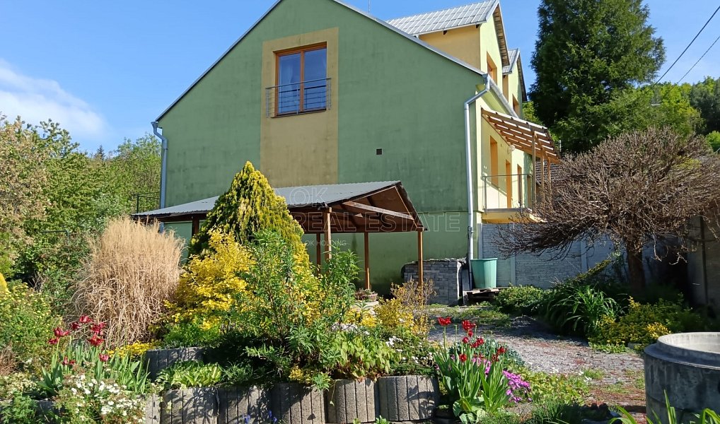 Prodej domu 200 m² s pozemkem 884 m², Drahanovice – náhled fotky 52
