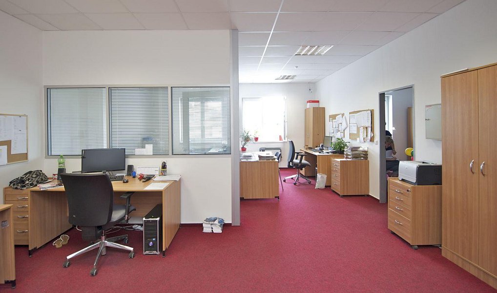 Pronájem skladovacích prostor 1 395 m², Praha – náhled fotky 7