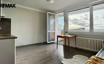 Pronájem bytu 1+kk 34 m²