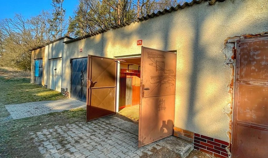 Prodej - Garáž 23 m2 v obci Tlučná, Tlučná – náhled fotky 6