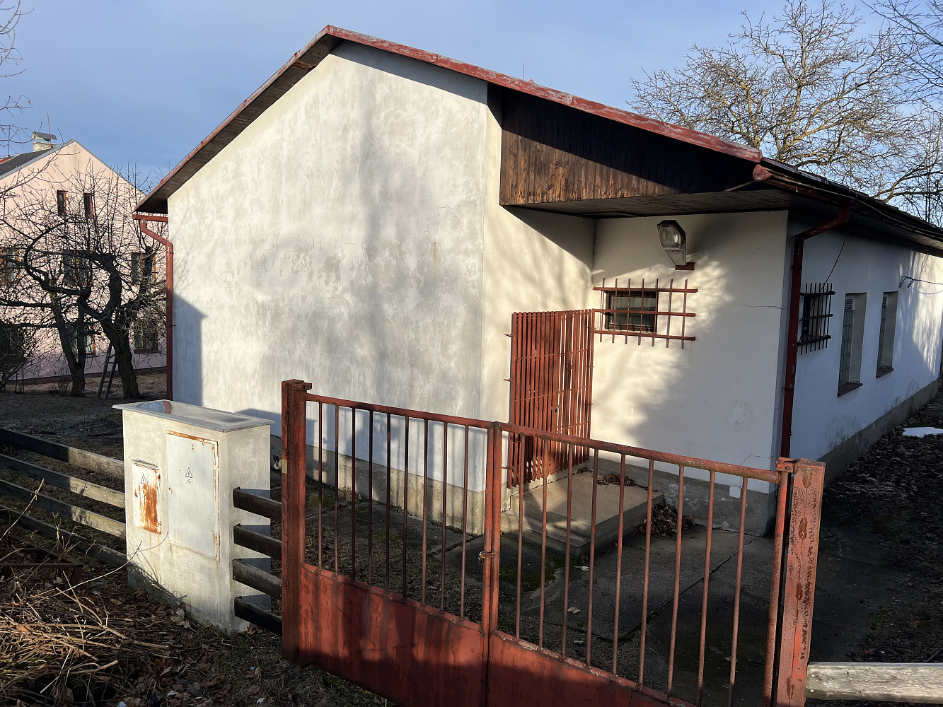 Prodej domu (jiného typu) 333 m² s pozemkem 499 m² rezervováno