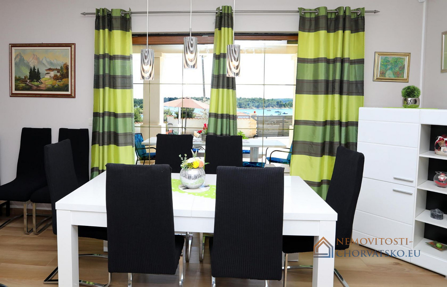 Prodej domu 226 m² s pozemkem 776 m² – pohled 5