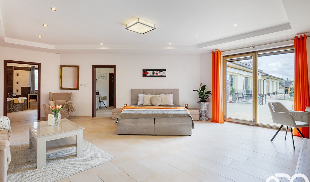Prodej domu 410 m² s pozemkem 2 816 m², Květov – náhled fotky 12