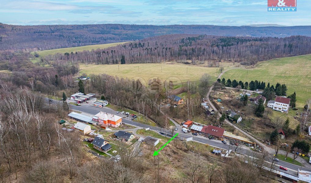 Prodej stavebního pozemku 1 218 m², Petrovice – náhled fotky 5