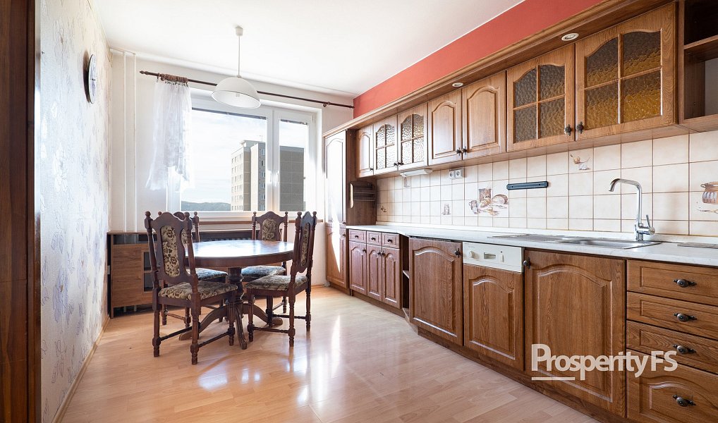 Prodej bytu 4+1 85 m², Ústí nad Labem – náhled fotky 2
