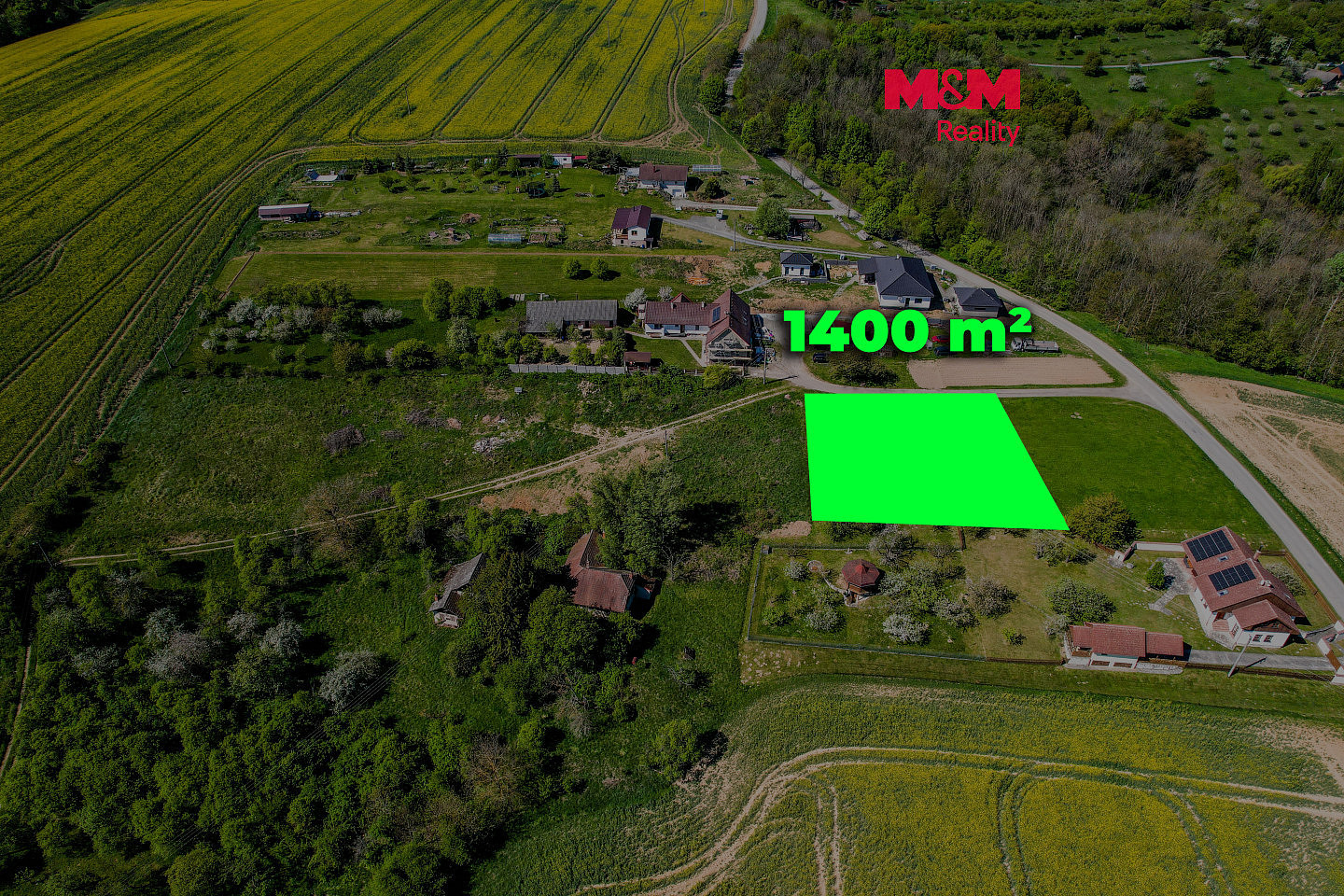 Prodej stavebního pozemku 1 400 m²