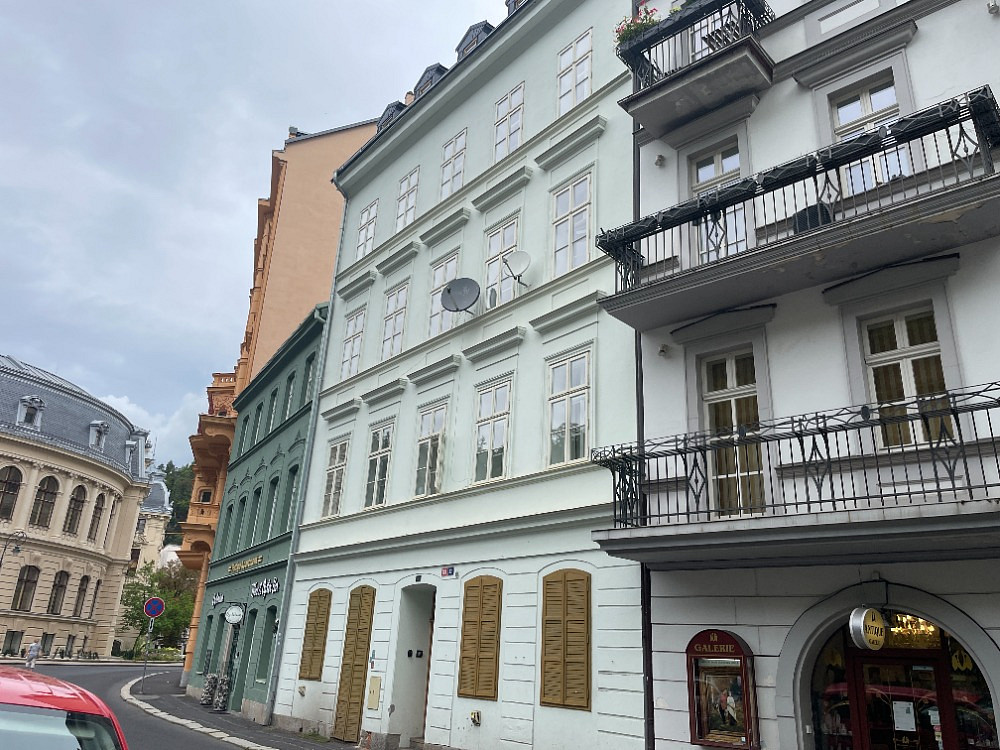 Prodej obchodních prostor 43 m²