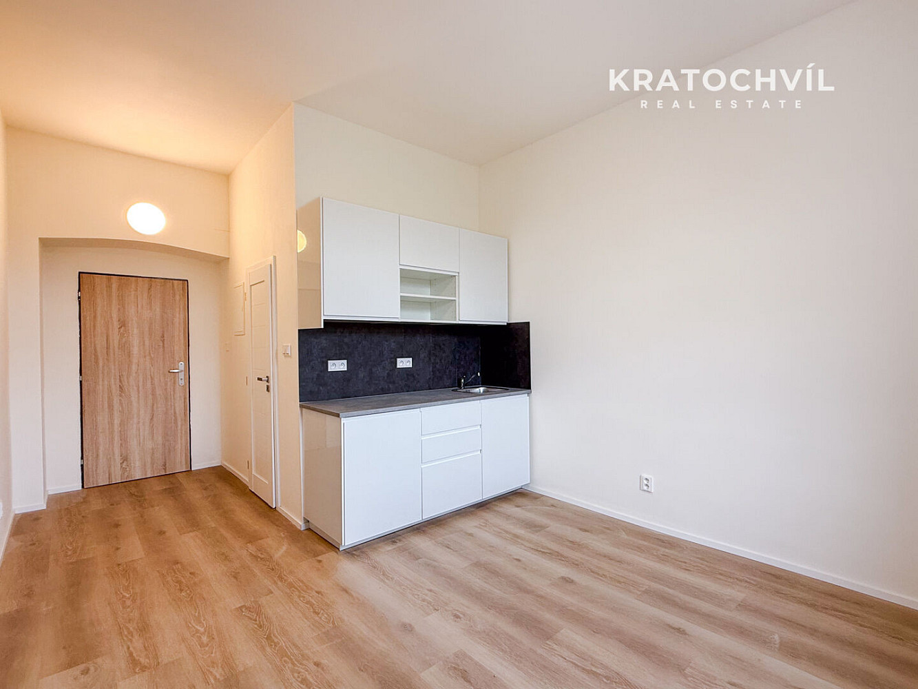 Pronájem bytu 1+kk 25 m²
