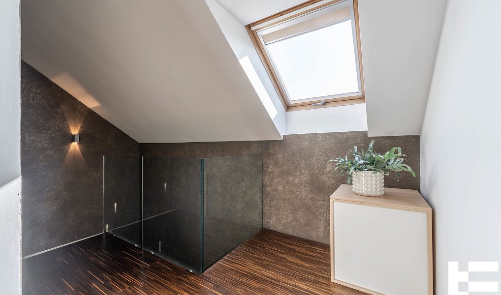 Prodej domu 227 m² s pozemkem 513 m², Zeleneč – náhled fotky 31
