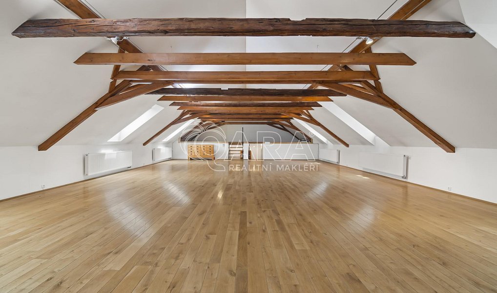 Prodej domu 470 m² s pozemkem 277 m², Praha – náhled fotky 6