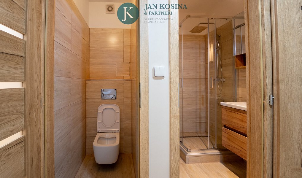 Prodej bytu 1+kk 26 m², Praha – náhled fotky 9