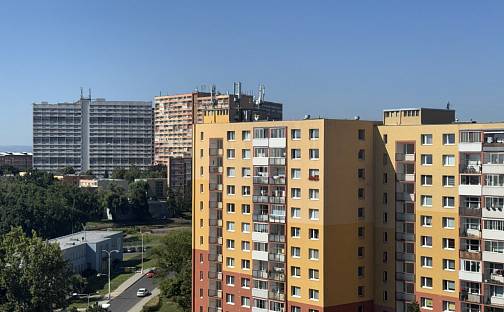 Prodej bytu 2+1 44 m², Dřínovská, Chomutov