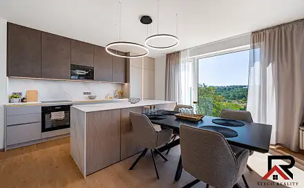 Prodej bytu 2+kk 67 m², Modřínová, Třebíč - Nové Město