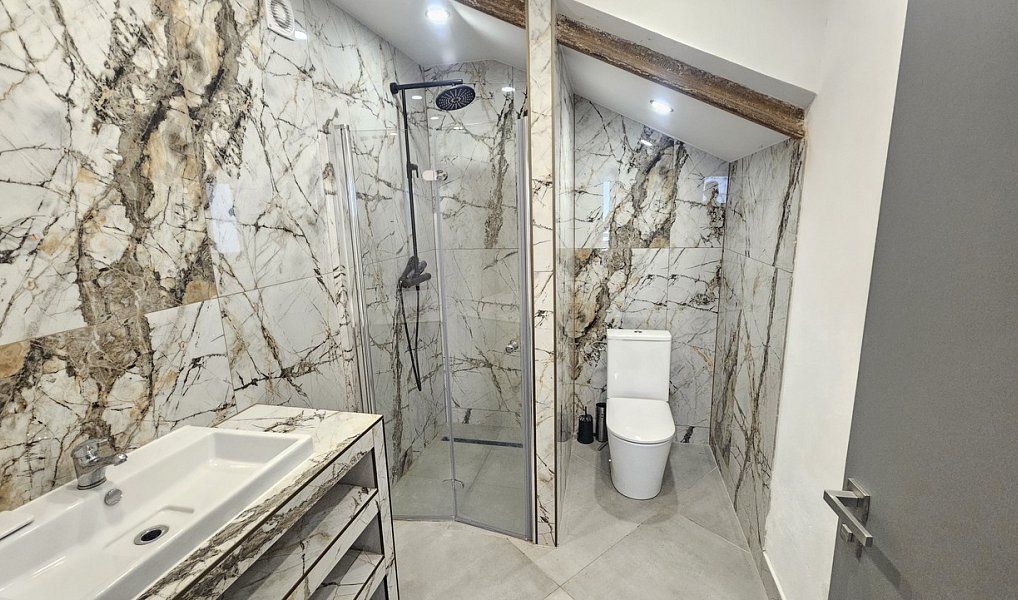Prodej domu 506 m² s pozemkem 1 573 m², Vrutice – náhled fotky 8