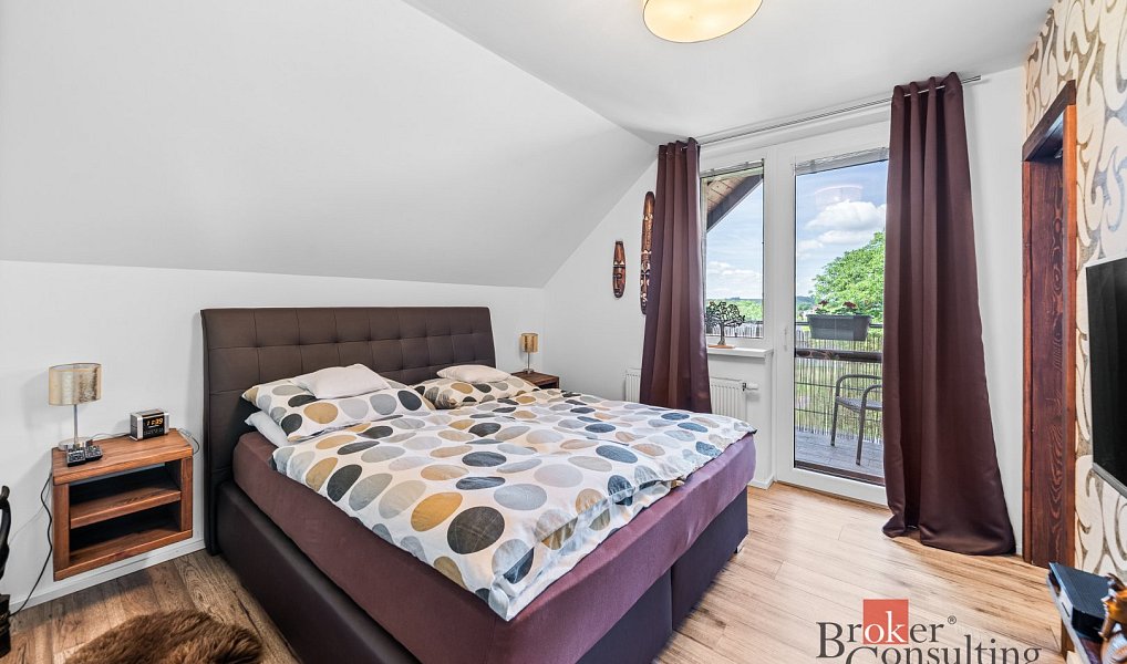 Prodej domu 198 m² s pozemkem 456 m², Losiná – náhled fotky 13
