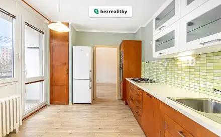 Prodej bytu 2+1 74 m², Luďka Matury, Pardubice - Studánka