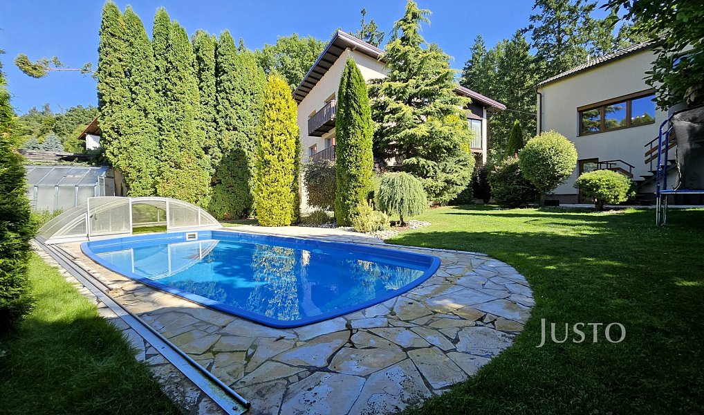 Prodej domu 322 m² s pozemkem 777 m², Písek – náhled fotky 30