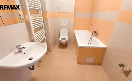 Pronájem bytu 2+kk 45 m², Rousínov, okres Vyškov
