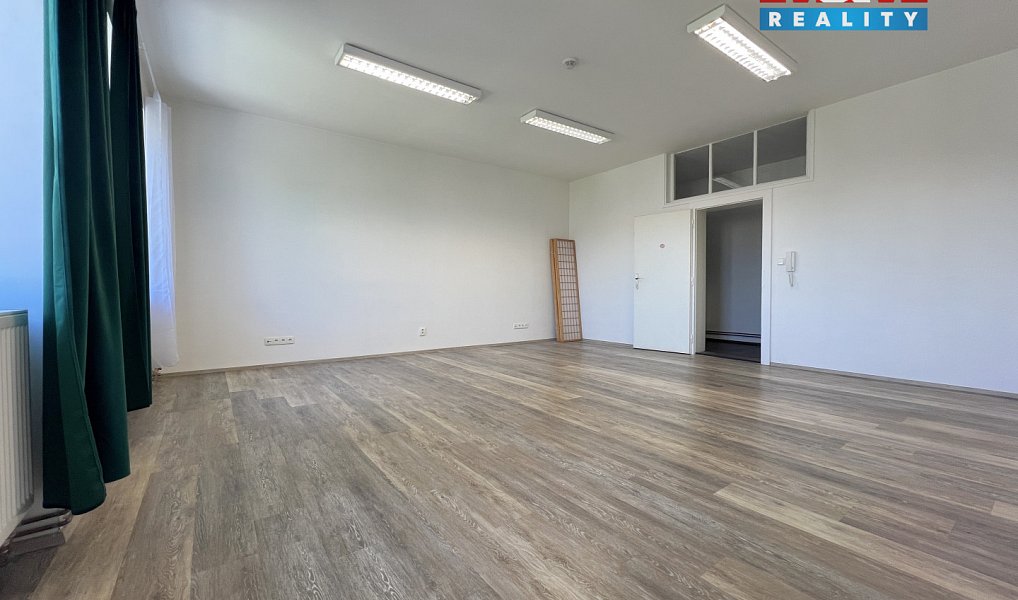 Pronájem kanceláře 34 m², Prostějov – náhled fotky 2