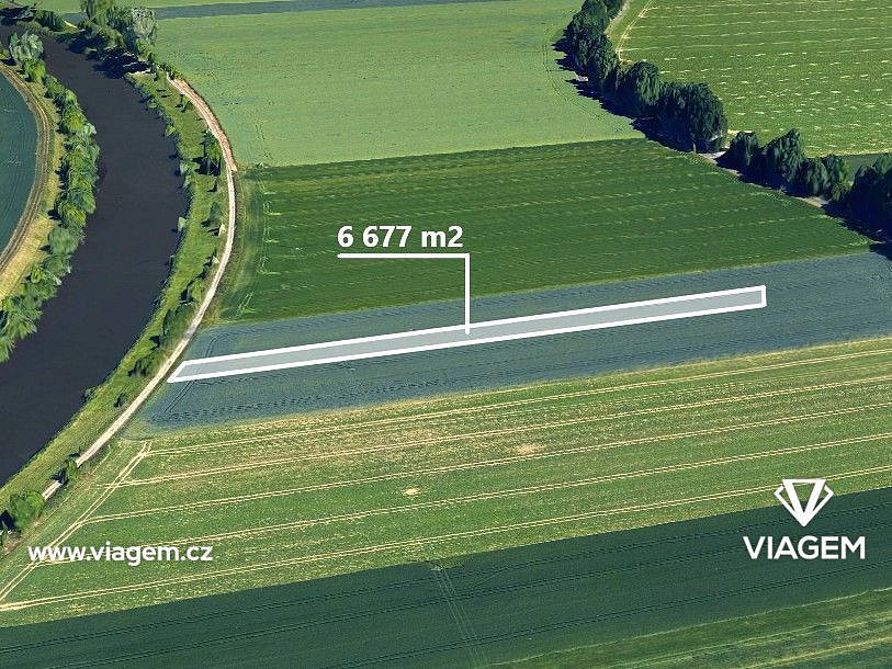 Prodej pole 914 m²