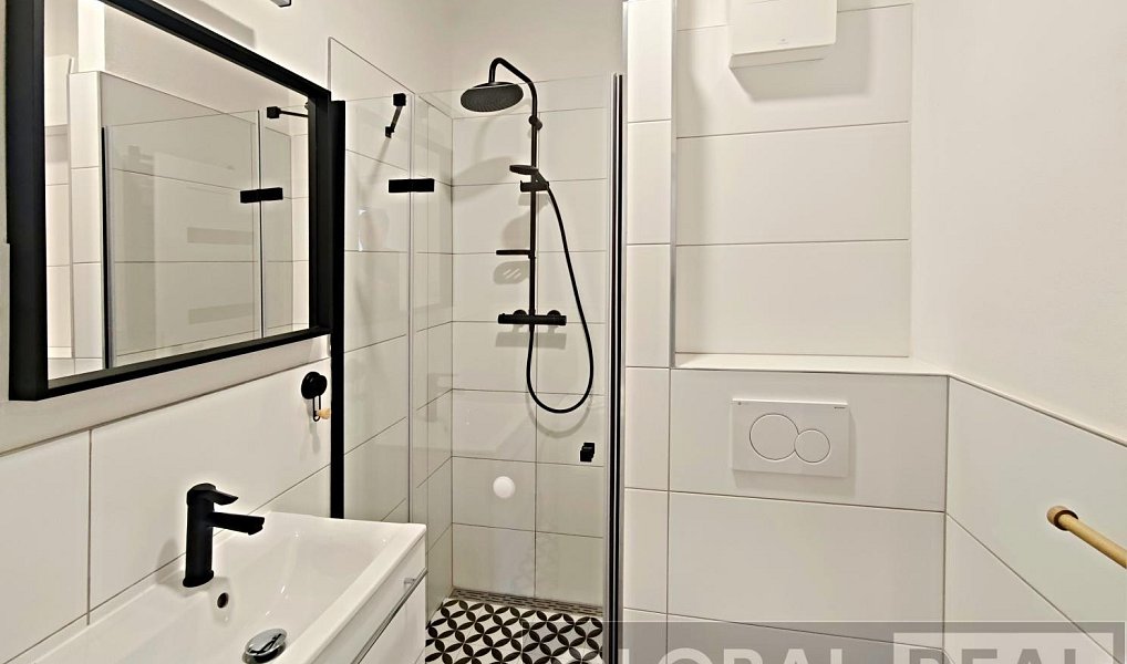 Prodej bytu 1+kk 22 m², Jihlava – náhled fotky 3