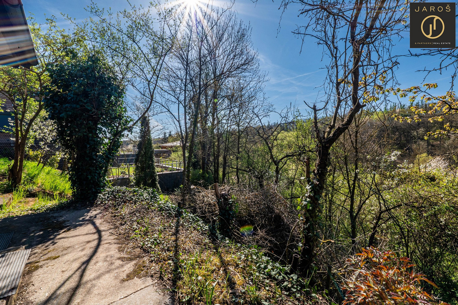 Prodej stavebního pozemku 404 m² – fotografie 4