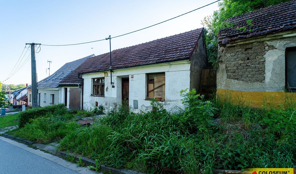 Prodej stavebního pozemku 133 m², Rousínov – náhled fotky 2