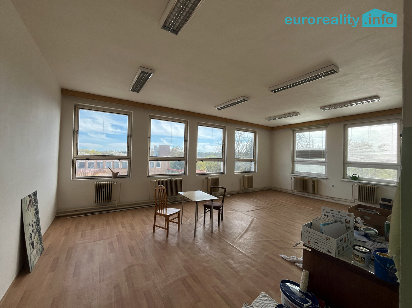 Pronájem kanceláře 16 m² – fotografie 3