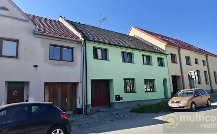 Prodej domu 285 m² s pozemkem 361 m², Revoluční, Vyškov - Dědice