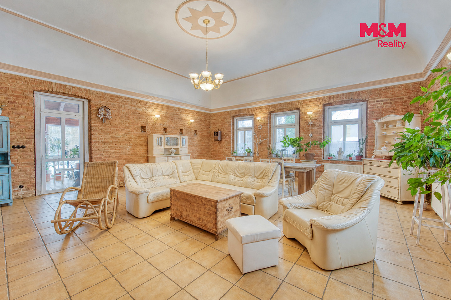 Prodej domu 433 m² s pozemkem 3 735 m² – fotografie 4