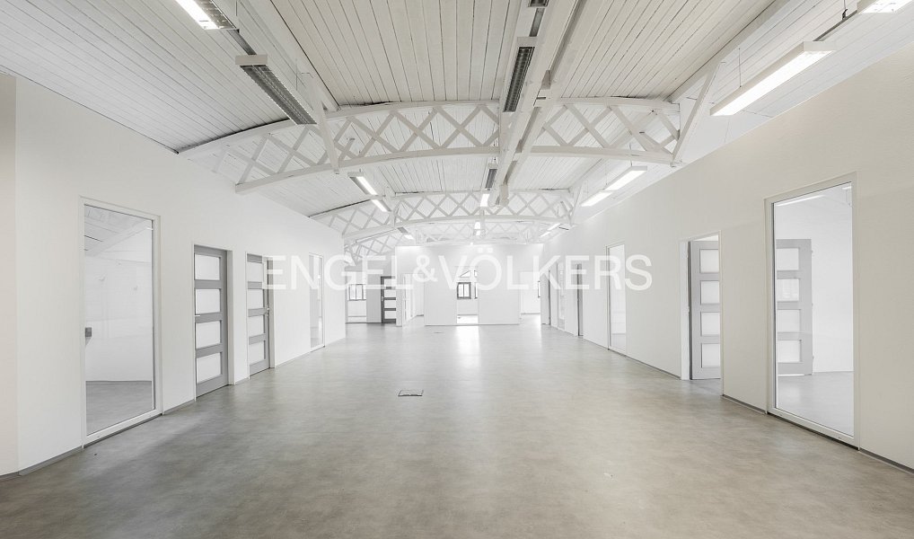 Pronájem kanceláře 849 m², Praha – náhled fotky 4