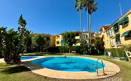 Prodej bytu 4+kk 115 m², Guadalmina Baja, Španělsko