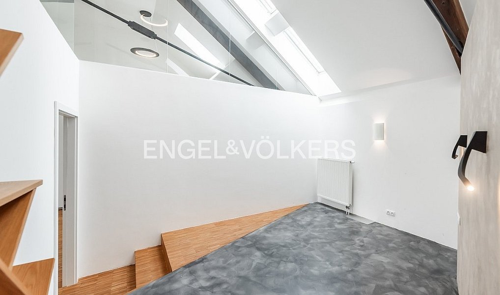 Pronájem bytu 3+kk 170 m², Praha – náhled fotky 8