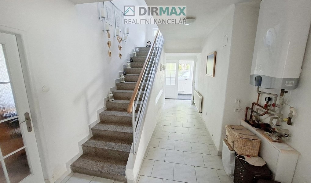 Prodej domu 270 m² s pozemkem 1 958 m², Řenče – náhled fotky 8