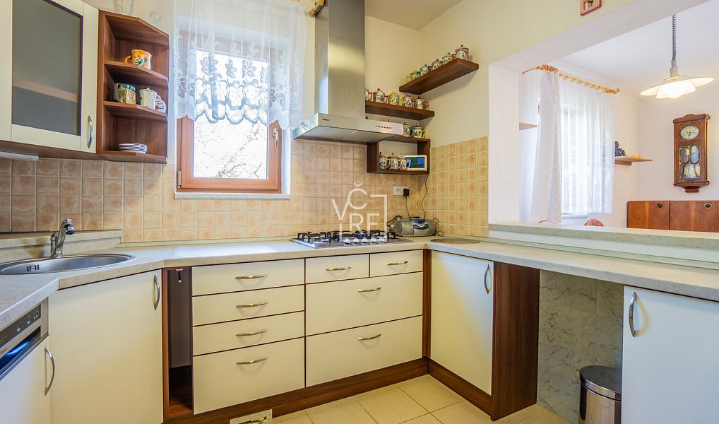 Prodej domu 175 m² s pozemkem 889 m², Hradec Králové – náhled fotky 10
