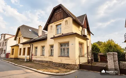 Prodej domu 225 m² s pozemkem 488 m², Štrossova, Pardubice - Bílé Předměstí
