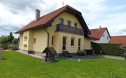 Prodej domu 341 m² s pozemkem 835 m², Ve Vilkách, Ždírec nad Doubravou, okres Havlíčkův Brod