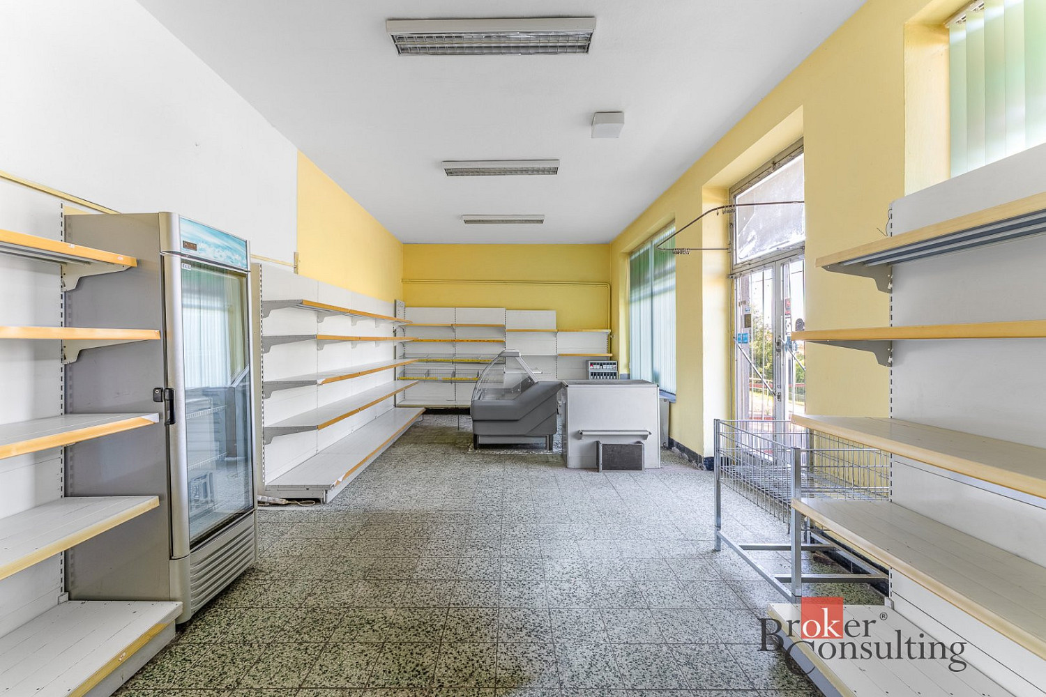 Prodej obchodních prostor 149 m² – fotografie 3