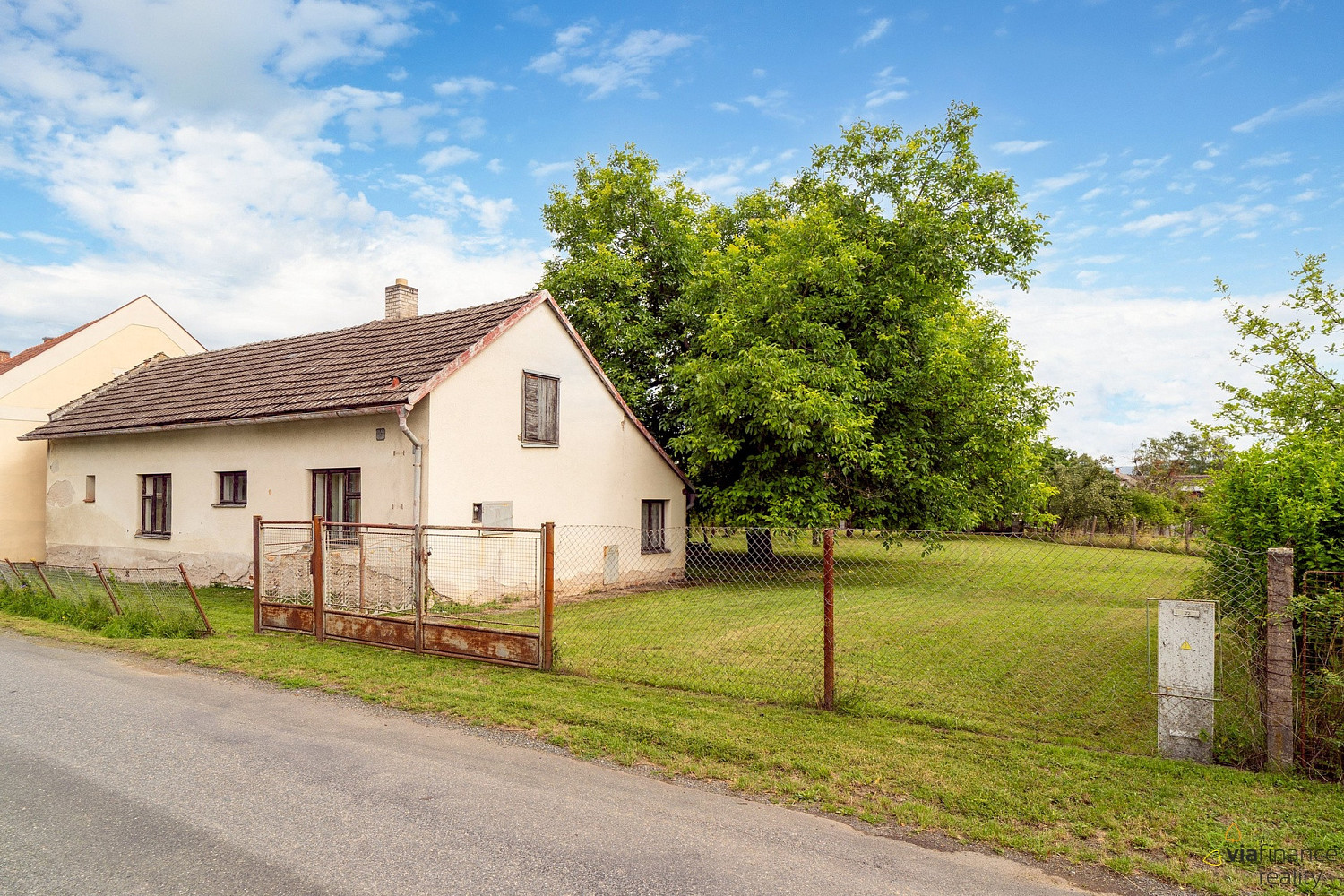 Prodej domu 65 m² s pozemkem 1 353 m²