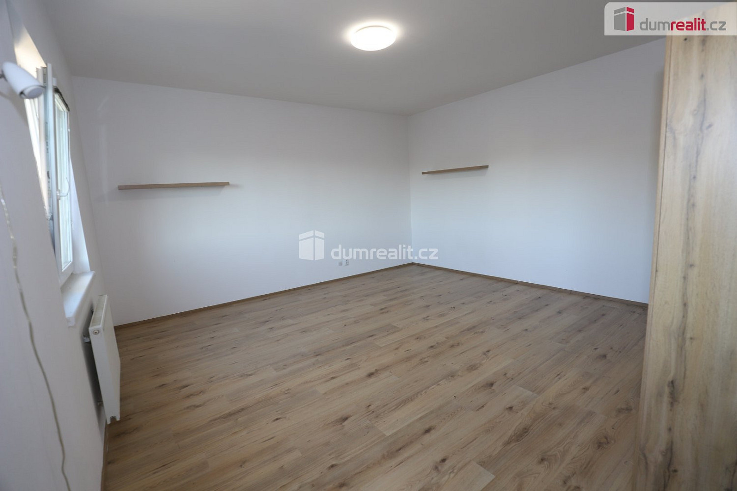 Pronájem bytu 1+kk 40 m² – fotografie 4