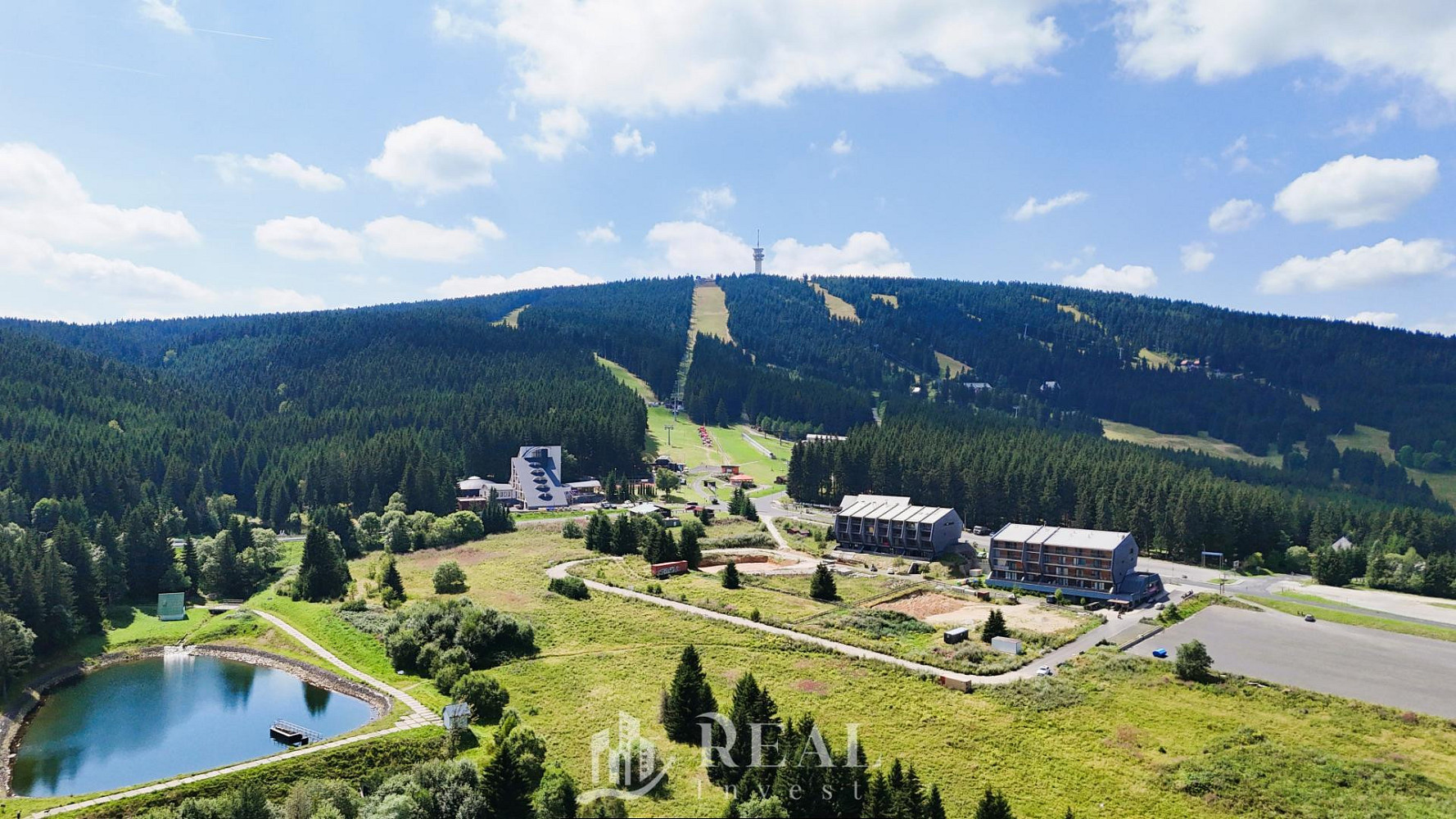 Prodej stavebního pozemku 700 m²