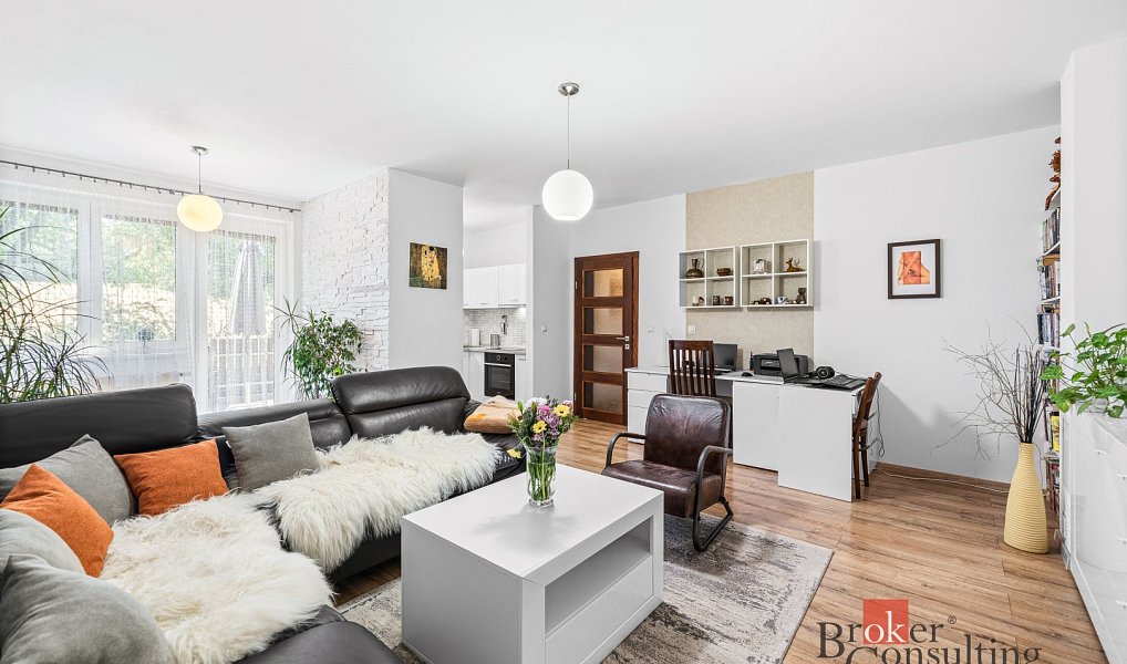 Prodej domu 198 m² s pozemkem 456 m², Losiná – náhled fotky 28