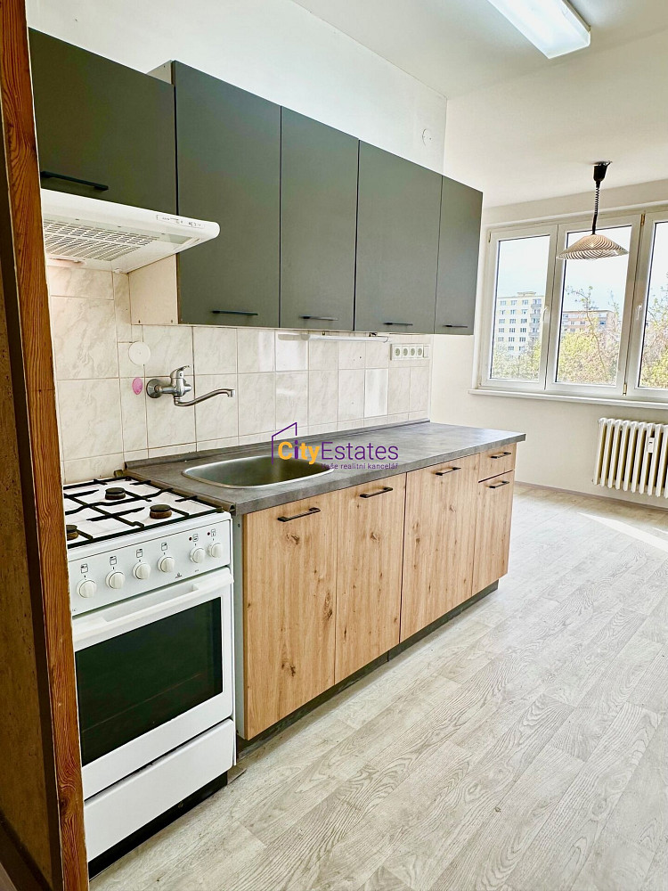 Prodej bytu 2+1 65 m² — photo 2