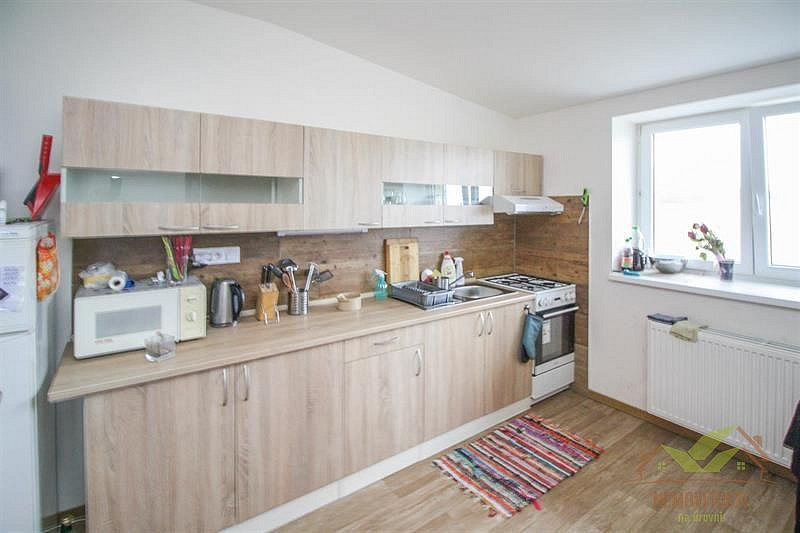 Pronájem bytu 3+kk 67 m² — photo 2