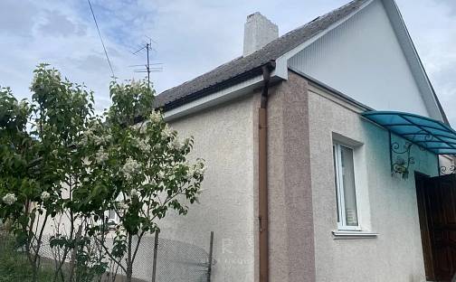 Prodej domu 154 m² s pozemkem 154 m², Hřivice, okres Louny