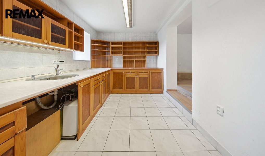 Prodej domu 556 m² s pozemkem 3 366 m², Cvikov – náhled fotky 53