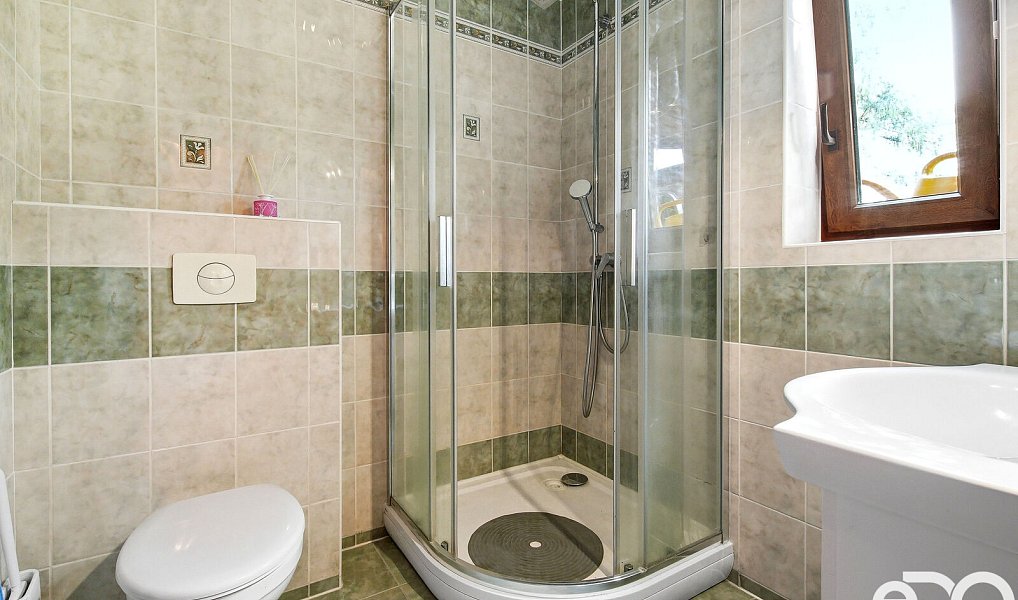 Prodej domu 300 m² s pozemkem 1 492 m², Liberec – náhled fotky 7