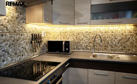 Prodej bytu 3+1 56 m², Železná, Ústí nad Labem - Neštěmice
