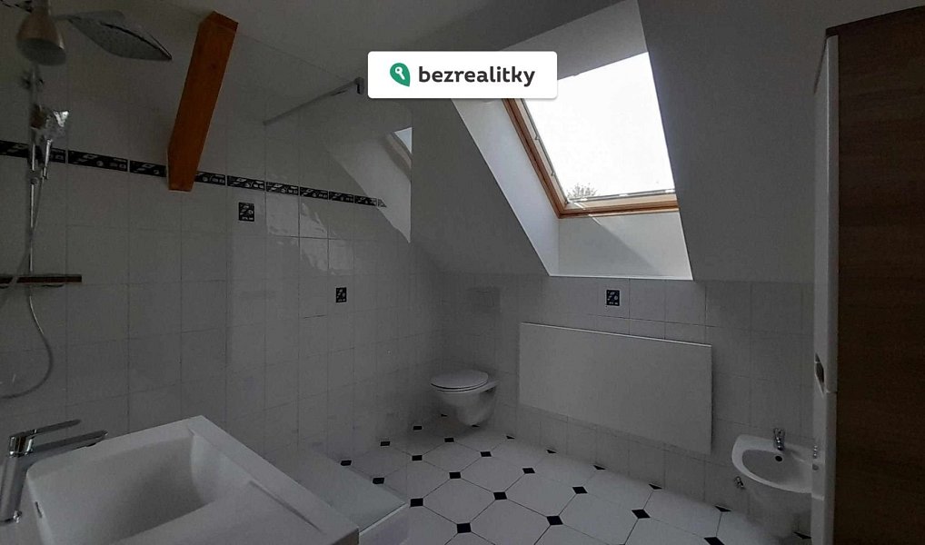 Prodej domu 280 m² s pozemkem 730 m², Březová-Oleško – náhled fotky 18